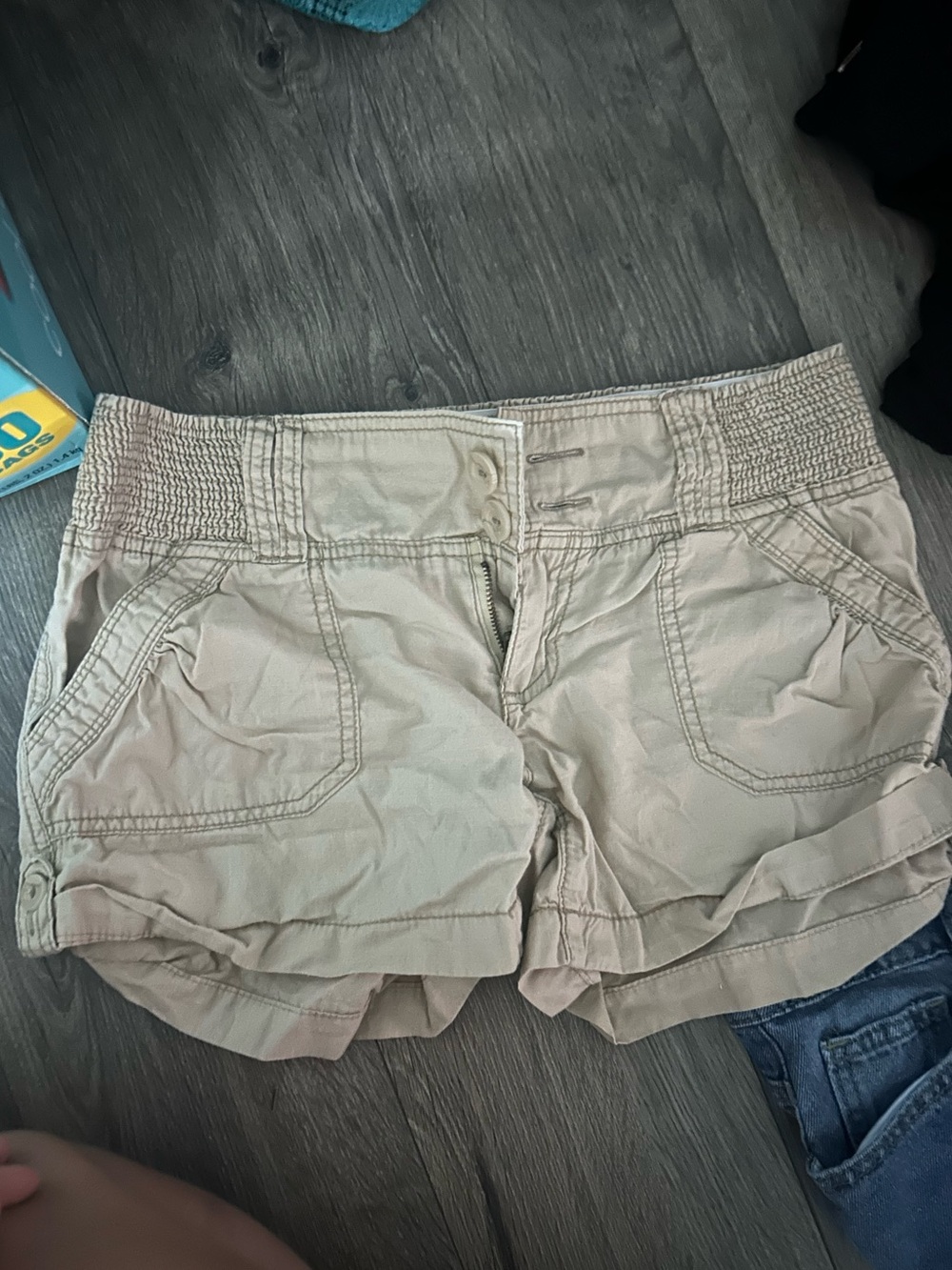 Women’s Beige Cargo Shorts - Classic Casual Style